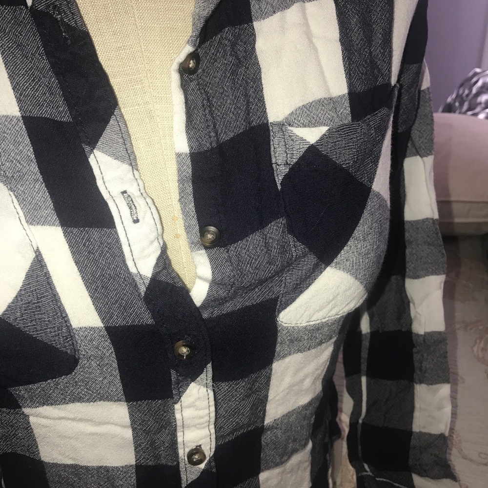 Flannel - Picture 4 of 5
